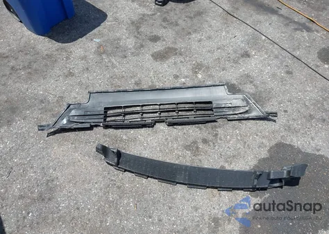 2018 Toyota Rav4 Le из США, поврежденный, VIN 2T3ZFREV2JW472518